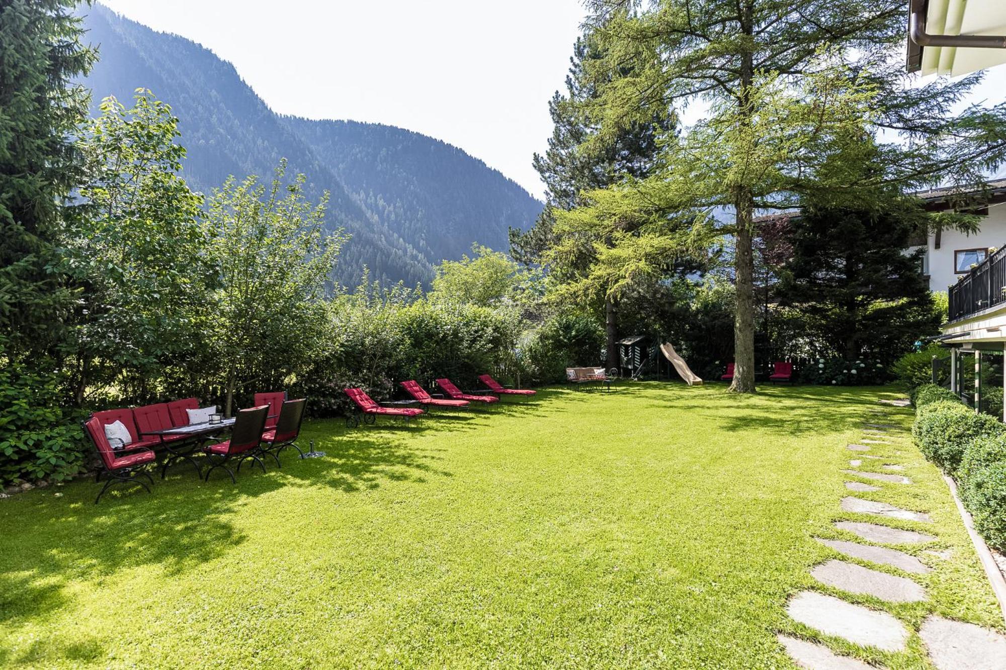 Aparthotel Landhaus St. Joseph Майргофен Екстер'єр фото